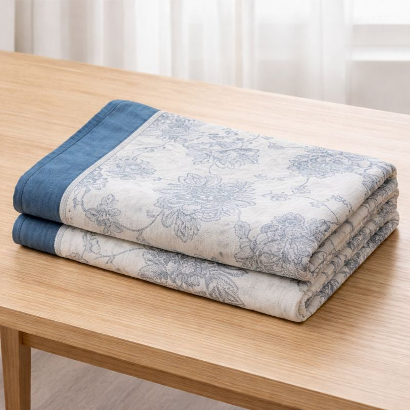 Soft Floral Throw Blanket – Cozy Comfort Blanket for Sofa & Bed