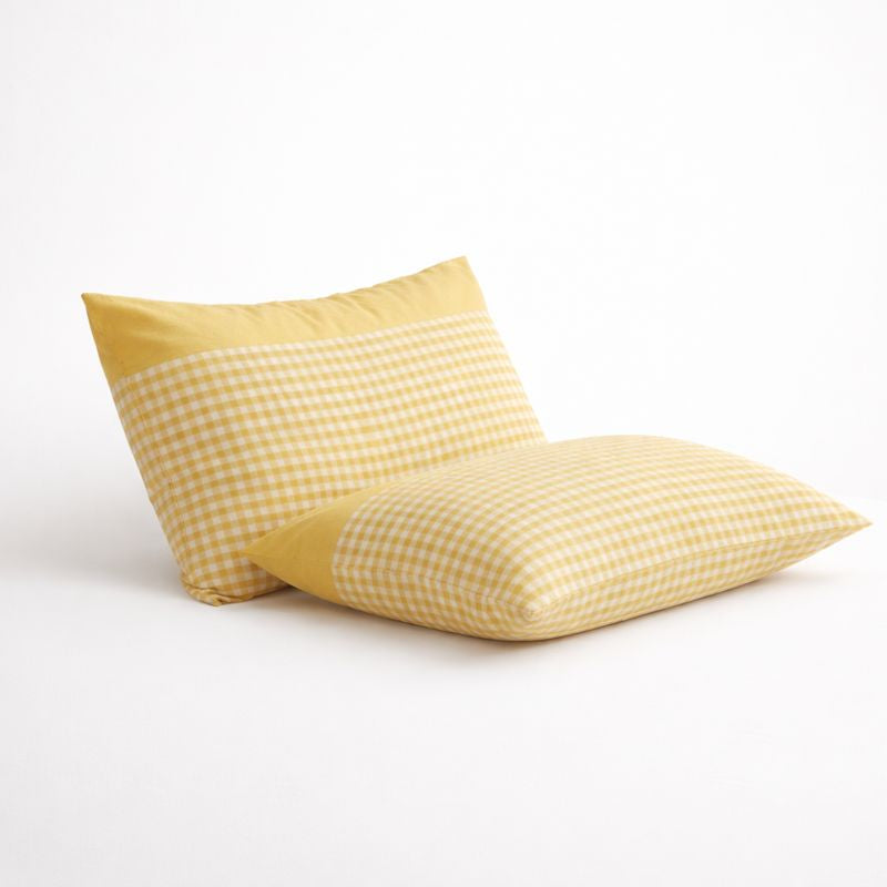 Classic Gingham Soft Pillow Case – Comfortable Bedding Accent